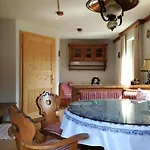 Jaegerkeusche בית נופש *